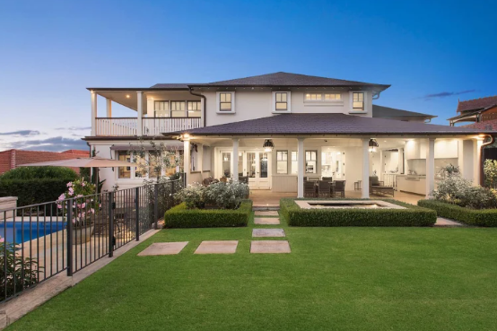 The Sydney home that earned almost $6000 a day