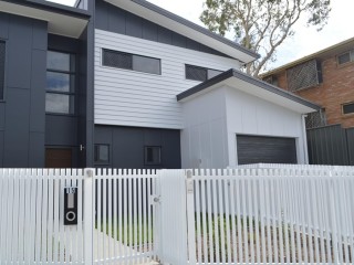 LUXURY IN PRIME WILSTON !!